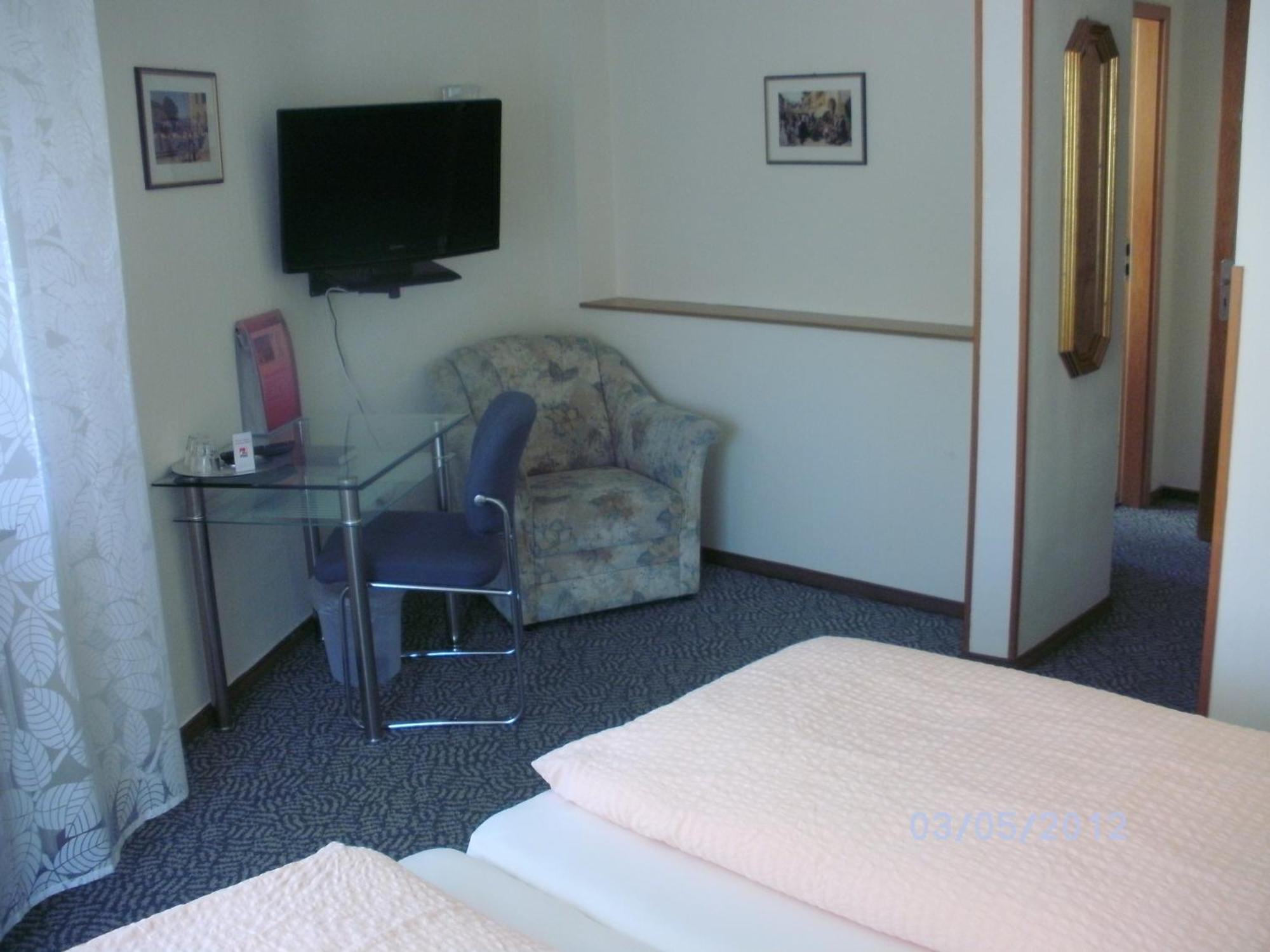 Hotel Am Hindenburgplatz アッペンヴァイラー エクステリア 写真