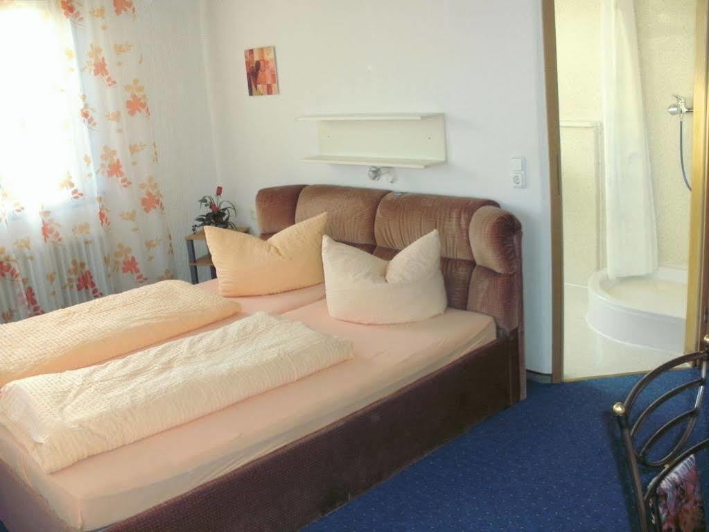 Hotel Am Hindenburgplatz アッペンヴァイラー エクステリア 写真