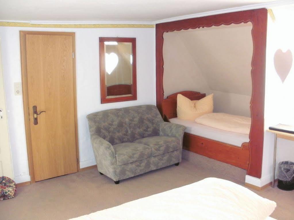 Hotel Am Hindenburgplatz アッペンヴァイラー エクステリア 写真