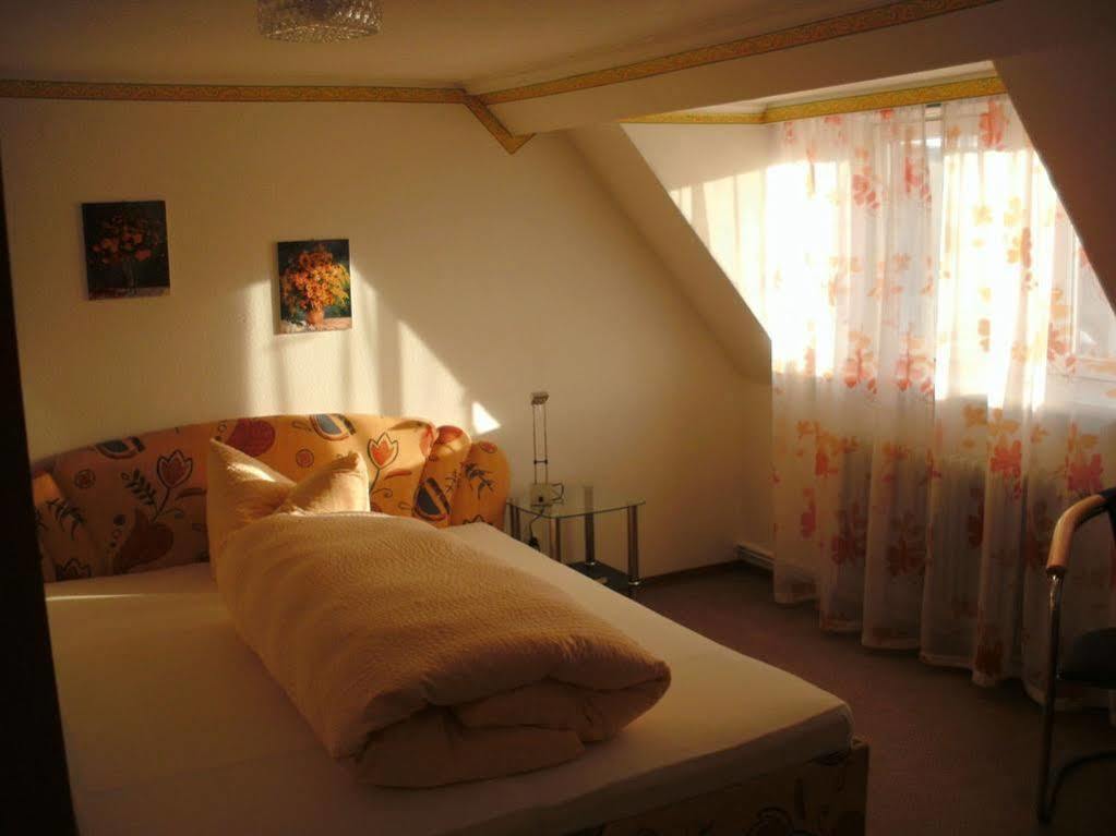 Hotel Am Hindenburgplatz アッペンヴァイラー エクステリア 写真